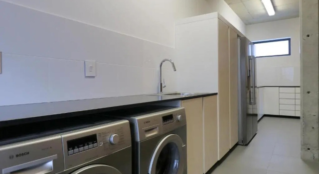 Коттедж 22 Protea - Luxury, Style and Elegance - Sleeps 12 in 6 En-suite Bedrooms