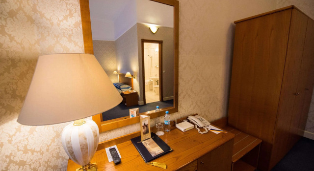 Grand Hotel Ukraine, Book Hotel Dnipro Dnipropetrovsk Region