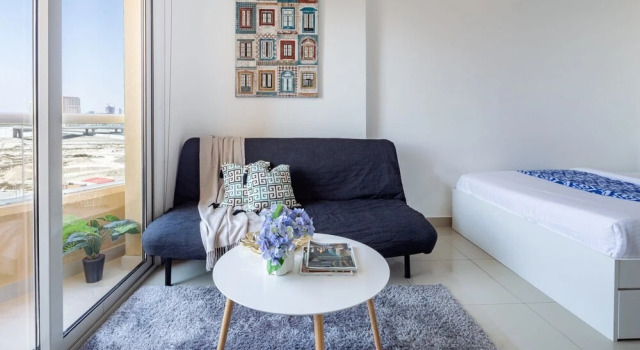 Stylish and Comfy Studio in Lakeside Impz!, Забронировать Апартаменты/квартира Дубай Эмират Дубай, рядом с Meaisem City Centre