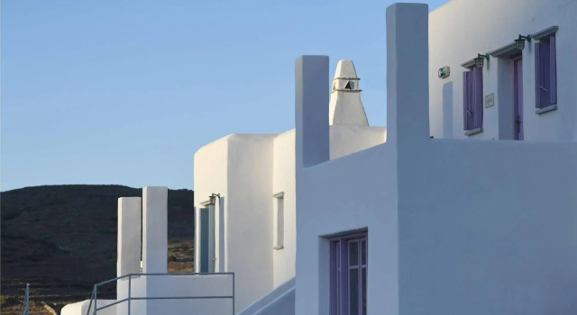Glafki Studios & Suites