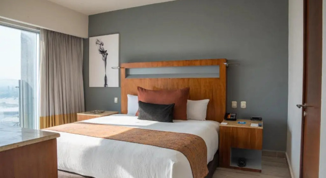 Двухместный номер Deluxe voco Guadalajara Expo by IHG
