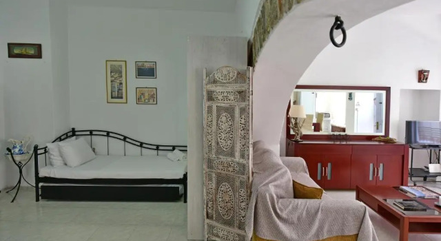 Arco I/ Downtown Rustic Apartment/4 min from port, Rezerwuj Apartament Hydra Saronic Islands