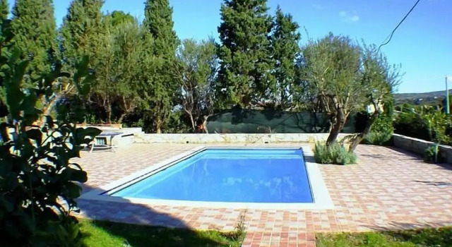 Le Case Della Scogliera, Rezerwuj Hotel Brivadi 