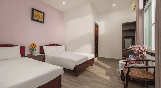 Номер Deluxe KLY Hotel