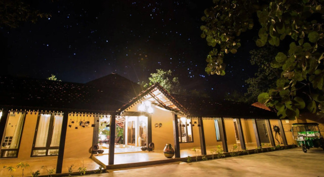 Vannraj Resort And Spa, Забронировать Курортный отель Отели штата Мадхья-Прадеш 4 звезды, 4*