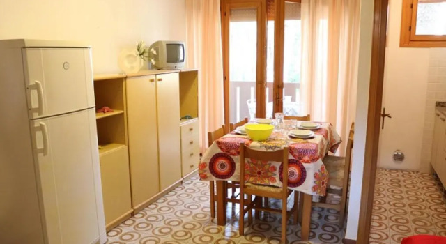 Seaside Flat in a Green and Quiet Area, Prenota Appartamento Hotel a Veneto con parcheggio, Parcheggio