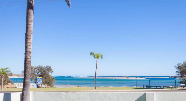 Waterfront Apartment 1 - Kalbarri WA, Забронировать Апартаменты/квартира Калбарри Mid West