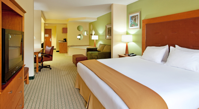 Holiday Inn Express Hotel & Suites Charleston-North by IHG