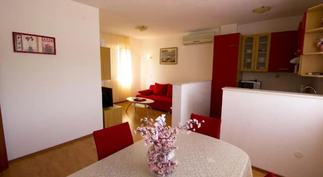 Apartments and Rooms Dis, Prenota Appartamento Vis 
