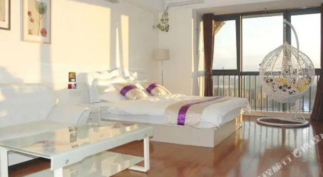 Youjia International Apartment