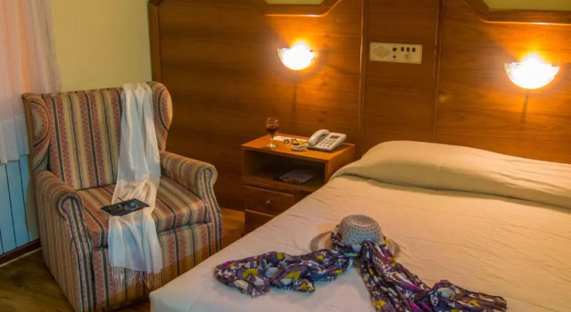 Номер Luxury HOTEL SKY GRAMADO - Cartão Postal de Gramado RS