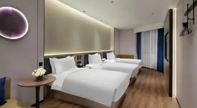 Номер Standard Jinglai Zhenxuan Shanghai Tongji Hospital Xincun Road Subway Station Hotel