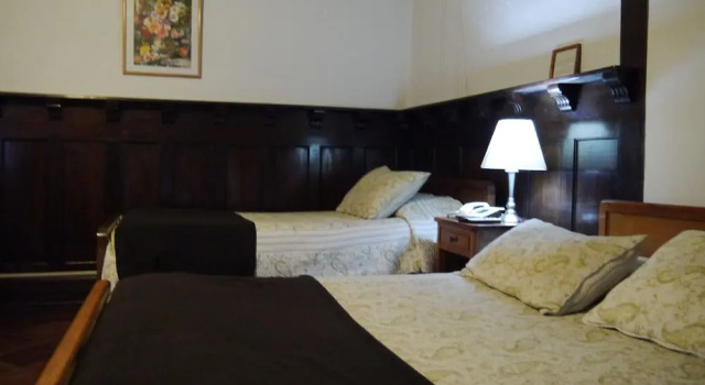 Трёхместный номер Standard Hotel Paris Londres