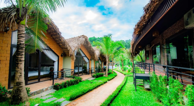 Бунгало c 1 комнатой May Tropicall Villas