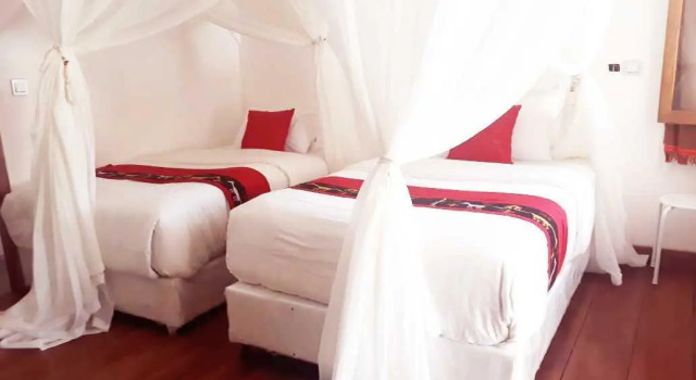 Бунгало Superior Rua Beach Resort Sumba