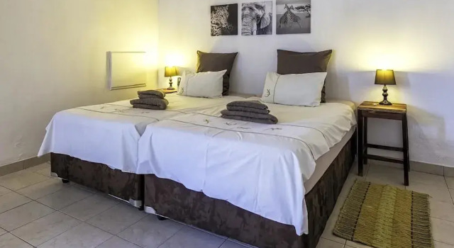 Trans Kalahari Inn