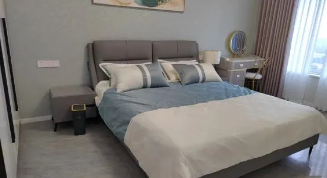 Люкс Deluxe Luojiang Rainbow Hotel