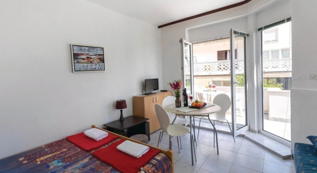 Beautiful Home in Klek With Wifi and 0 Bedrooms