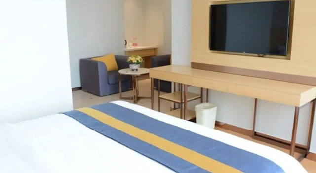 GreenTree Inn Yancheng Binhai County Dongpu Indust, Prenota Hotel Hotel a Jiangsu con parcheggio, Parcheggio