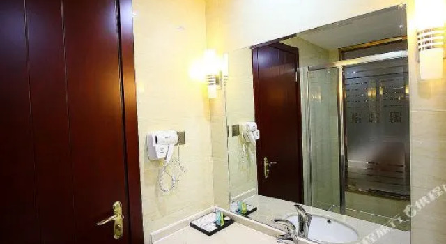 Zi Yi Zhenpin Hotel, Rezerwuj Hotel Changzhou Jiangsu