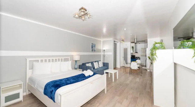 Студия Sofi Beach Apartments