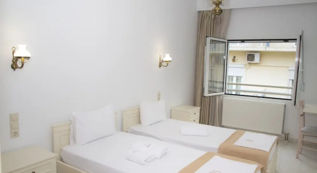 Номер Standard Hotel Astron