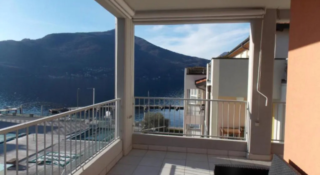 Апартаменты с видом на бассейн Golfo Gabella Lake Apartments