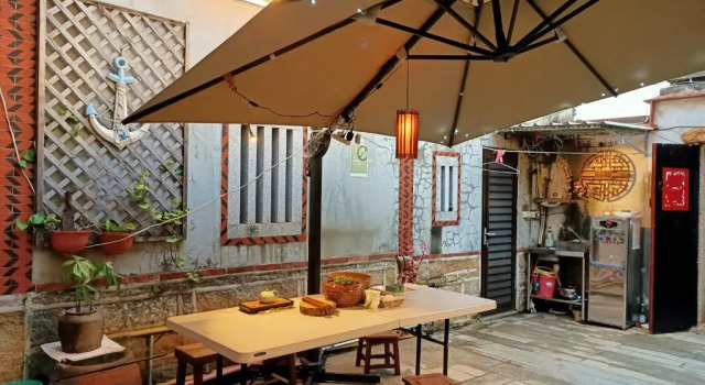 Relaxing INN Backpackers Warehouse