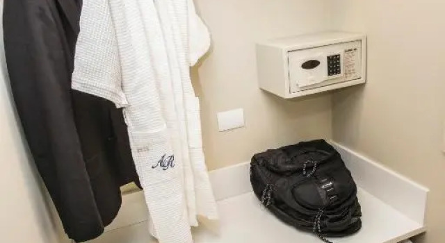 Одноместный люкс Standard Alta Reggia Plaza Hotel