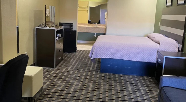 Номер Standard Redwood Suites