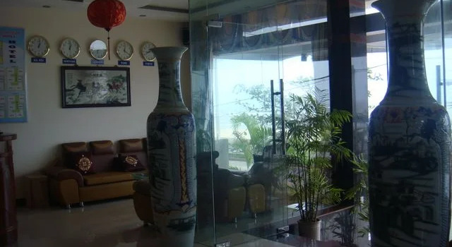 Moonlight Hotel, Забронировать Отель Донгхой Quang Binh