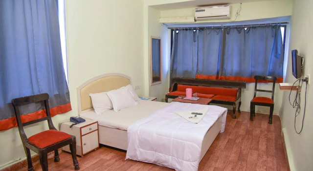 Evergreen Hotel