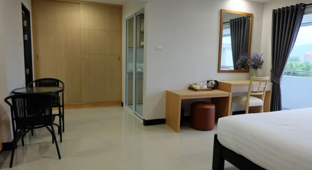 Номер Superior с балконом Wisdom Residence