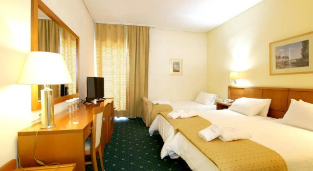 Hotel Philippos, Book Hotel Hotels in Central Greece with a Pool, Swimming Pool