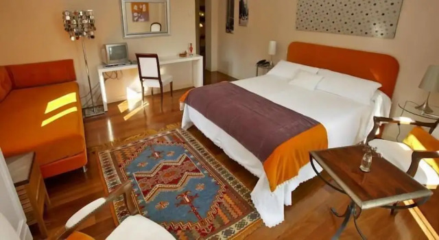 Номер Standard Hotel Santa Coloma del Camino