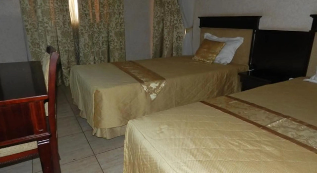 Crown Jakiba Hotel