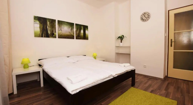 Císařka Apartment, Prenota Appartamento Hotel a Praga 5 con piscina, Piscina