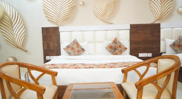 Полулюкс Dwelling Residency Hotel