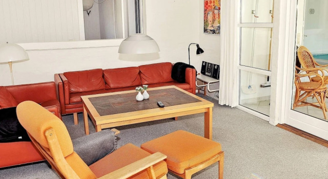 Restful Holiday Home With Indoor Pool in Hvide Sande, Book Hotel Hotels in Midtjylland with a Pool, Swimming Pool