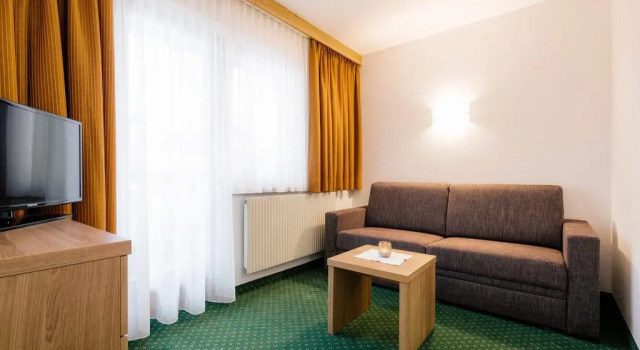 Hotel Regina, Забронировать Отель Отели Зерфаус 3 звезды, 3*