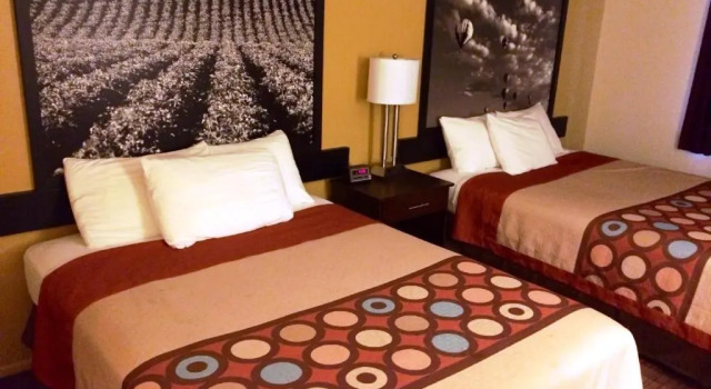 Двухместный номер Standard Super 8 by Wyndham Idaho Falls
