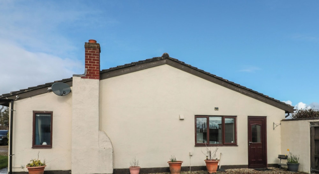 Holly Tree Cottage, Забронировать Дом для отпуска Отели Северного Йоркшира с парковкой, Парковка