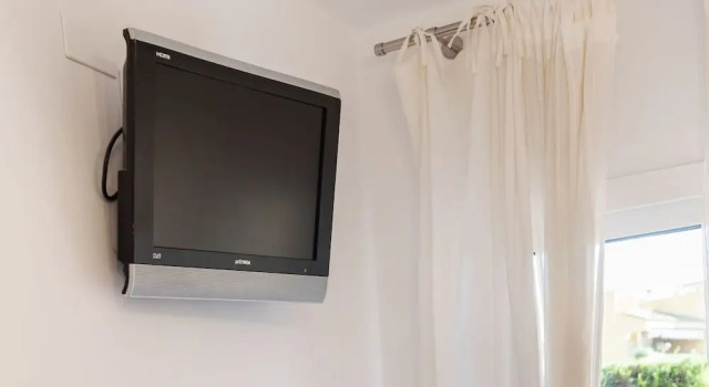 Lovely Holiday Home in Islantilla with Swimming Pool, Забронировать Отель Отели Ислантильи с парковкой, рядом с Торговый центр La Hacienda de Islantill, Парковка