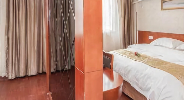 Wuxi New Haotai Garden Hotel, Prenota Hotel Wuxi Jiangsu