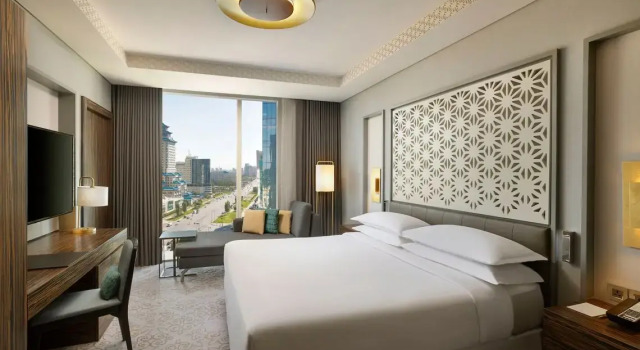 Двухместный люкс Business с видом на город Отель Sheraton Астана