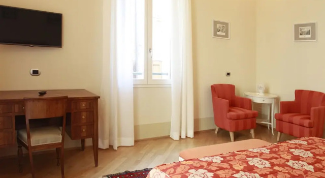 Двухместный номер Superior Casa Isolani Guest House Piazza Maggiore