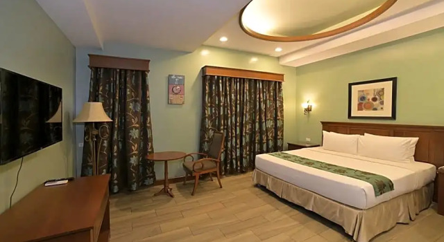 Номер Standard Paragon Hotel and Suites