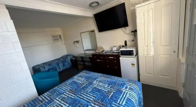 Двухместный номер Superior Warren Motor Inn