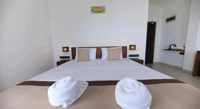 Surendra Seaview, Buchen Sie Bed & Breakfast Hotels in Matara mit Frühstück, Frühstück
