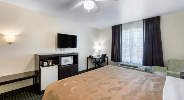 Люкс Quality Inn & Suites Clayton, NM